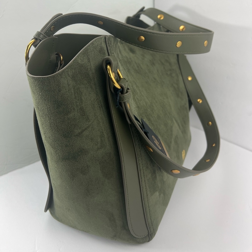 HOUSE OF HARLOW 1960 LUX TOTE, FAUX SUEDE OLIVE GREEN COLOR WITH A BACK POCKET - Picture 5 of 17